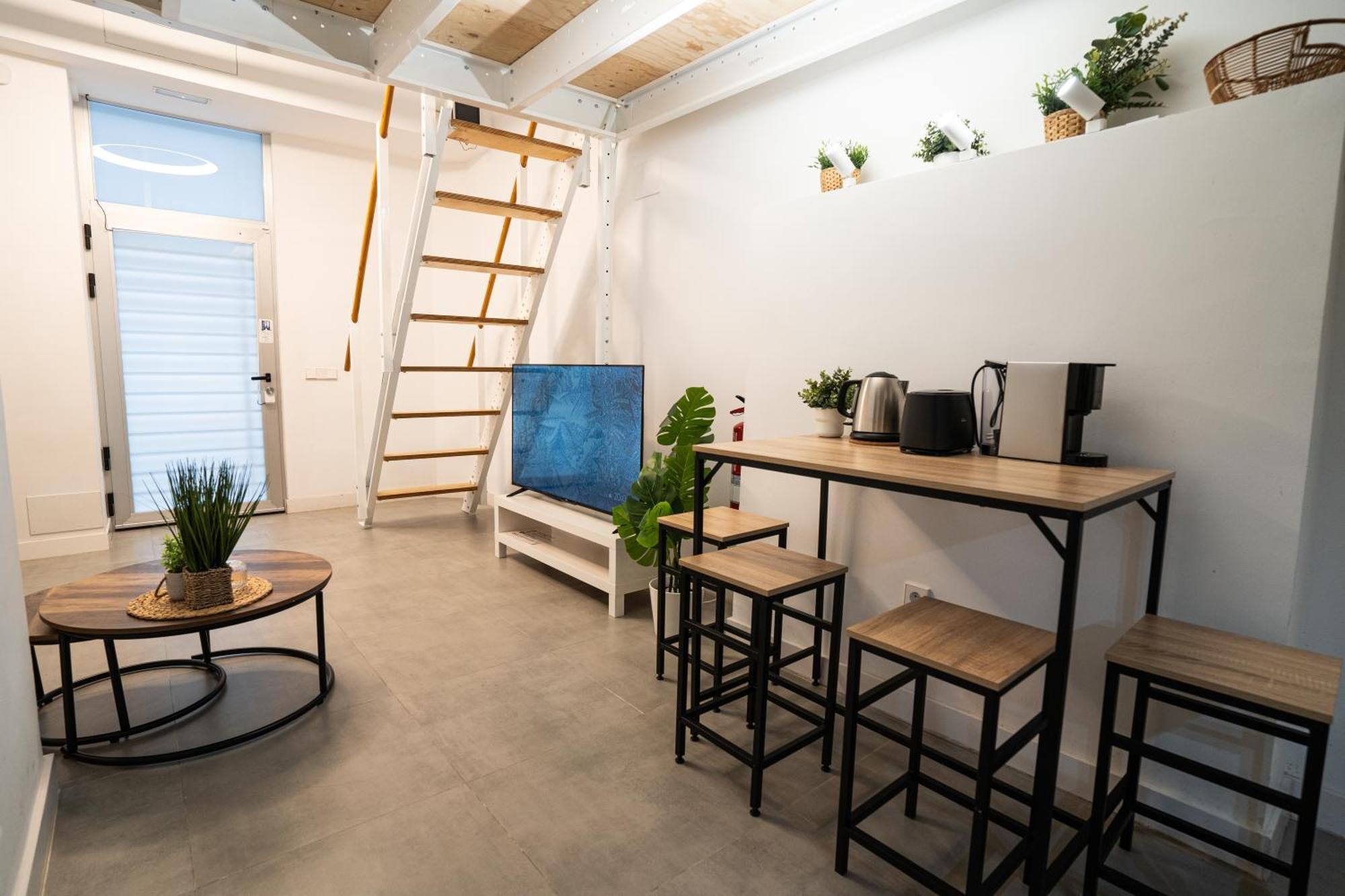Loft A 10 Min Del Centro Historico De Madrid Aアパートメント エクステリア 写真